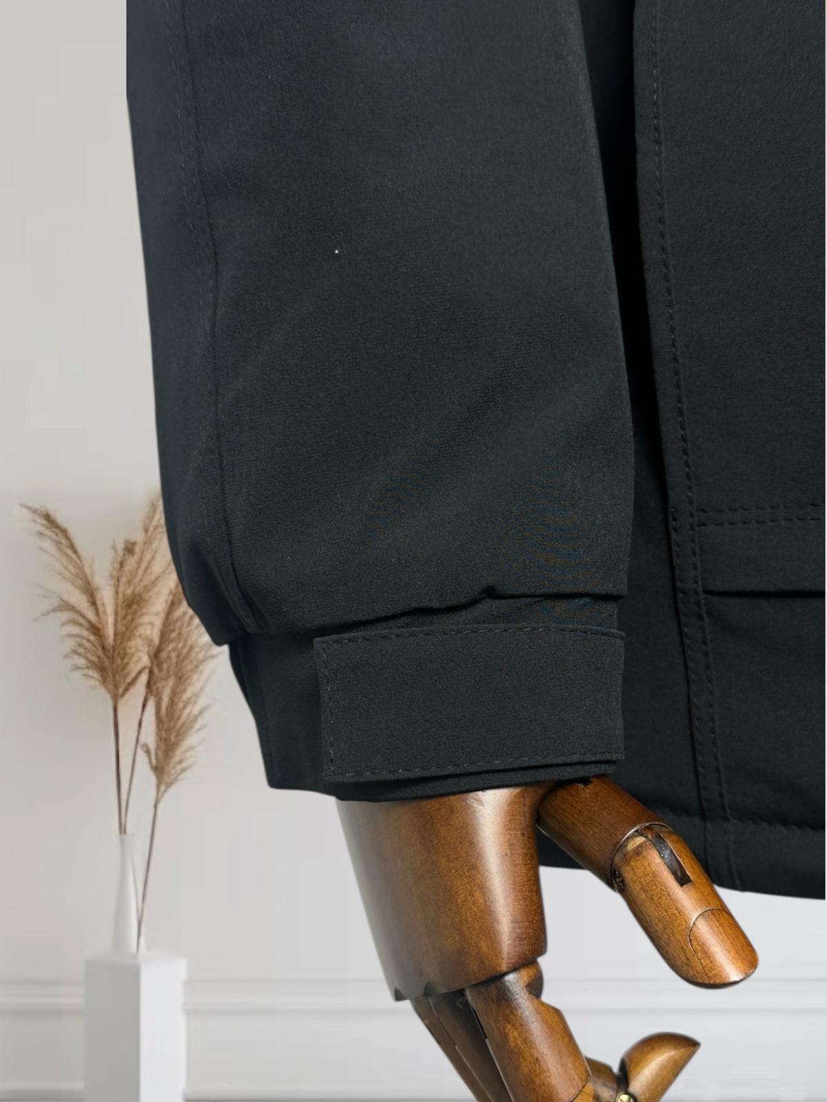 KAPÜŞONLU SİYAH MONT