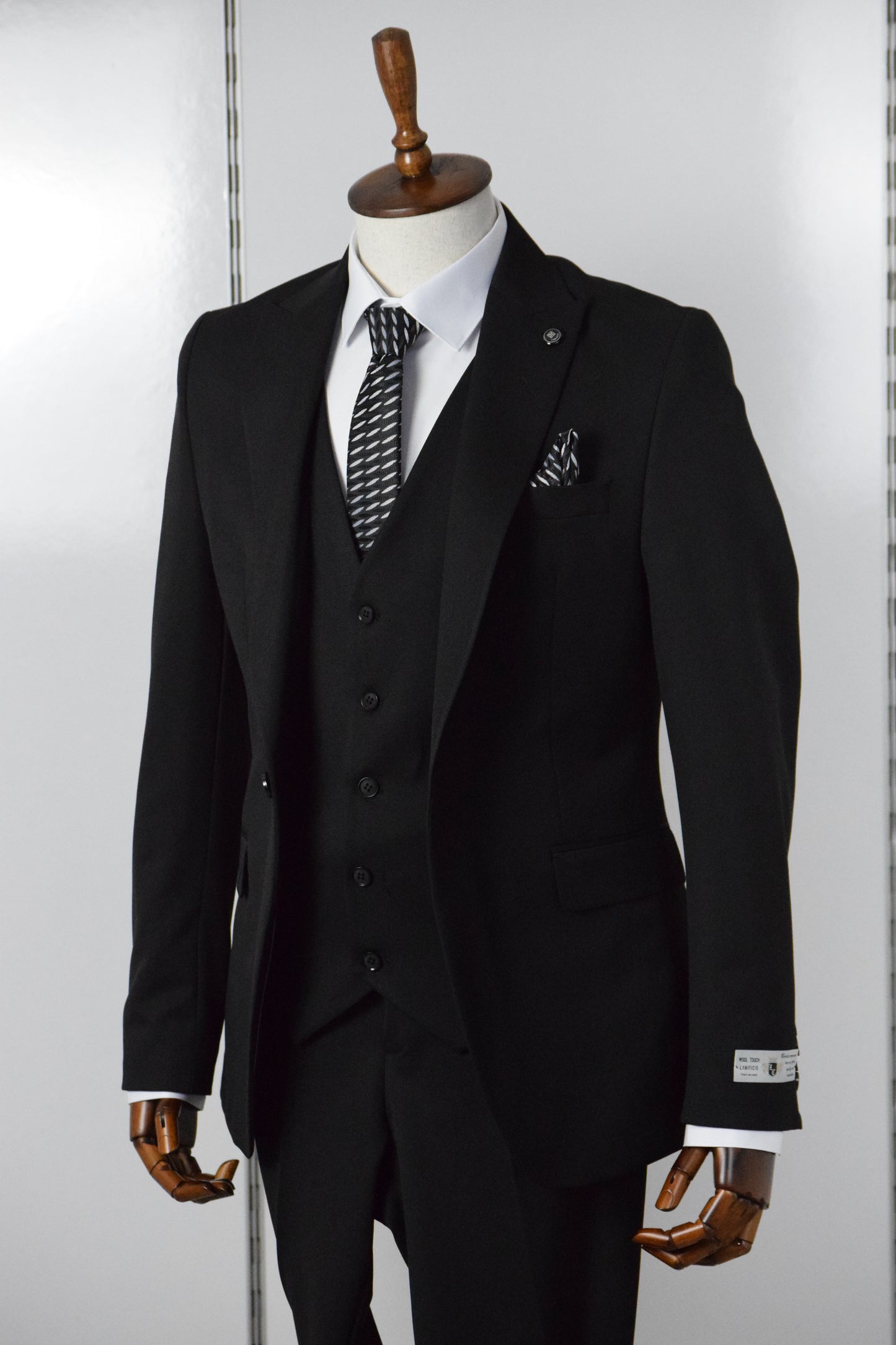 DÜZ YELEKLİ TAKIM ELBİSE - SİYAH