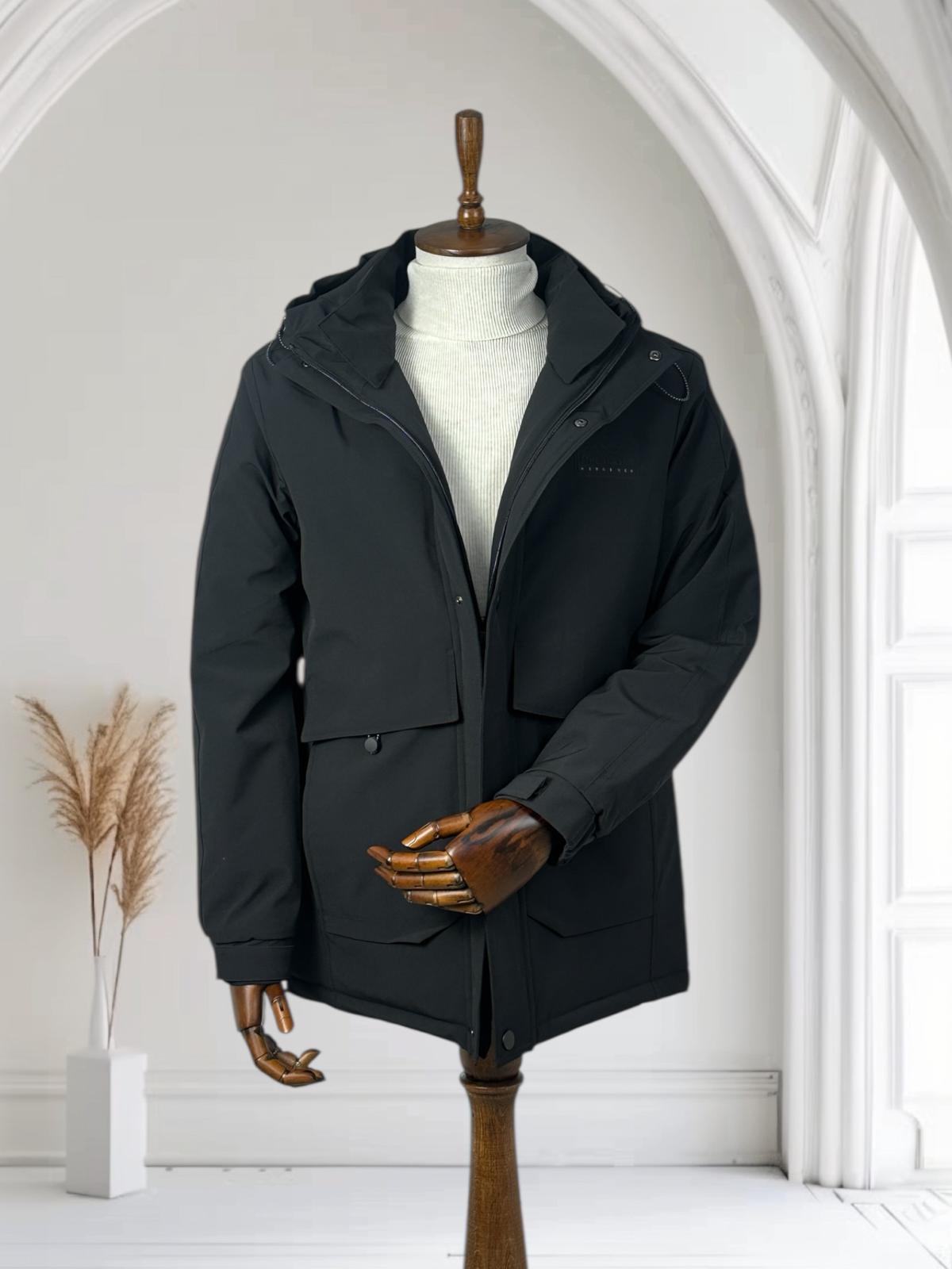 KAPÜŞONLU SİYAH MONT