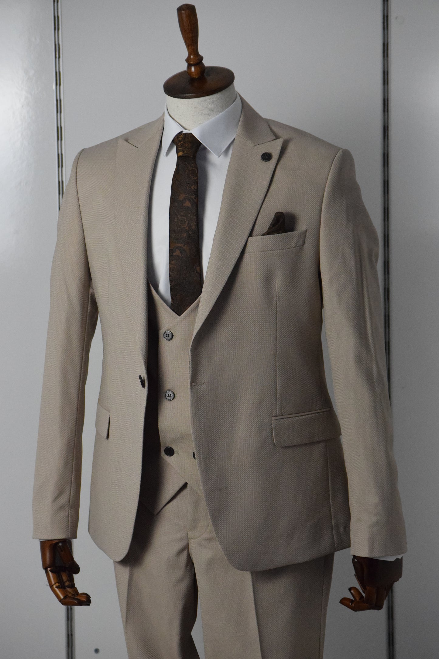 YELEKLİ TAKIM ELBİSE - BEJ