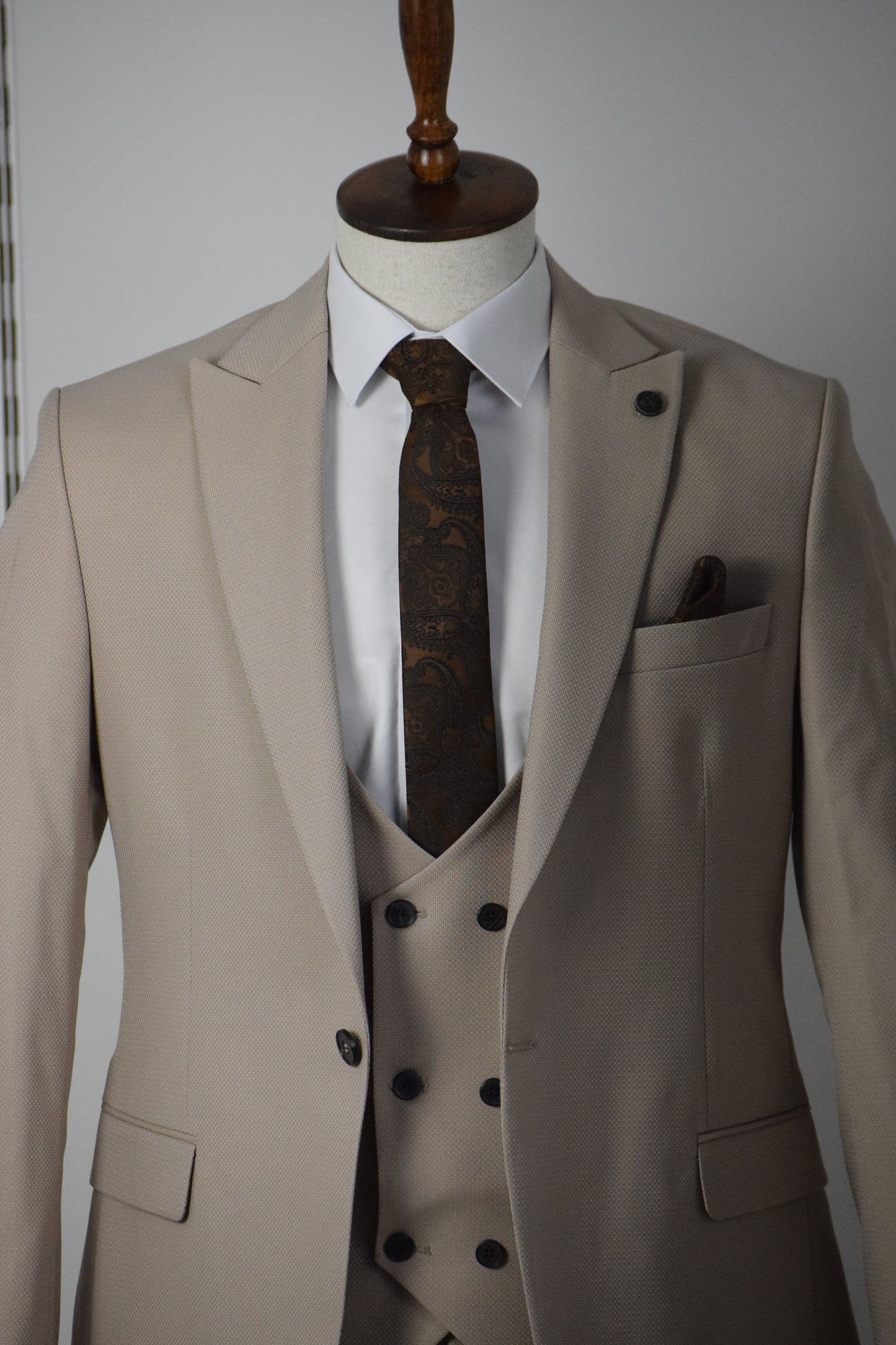 YELEKLİ TAKIM ELBİSE - BEJ