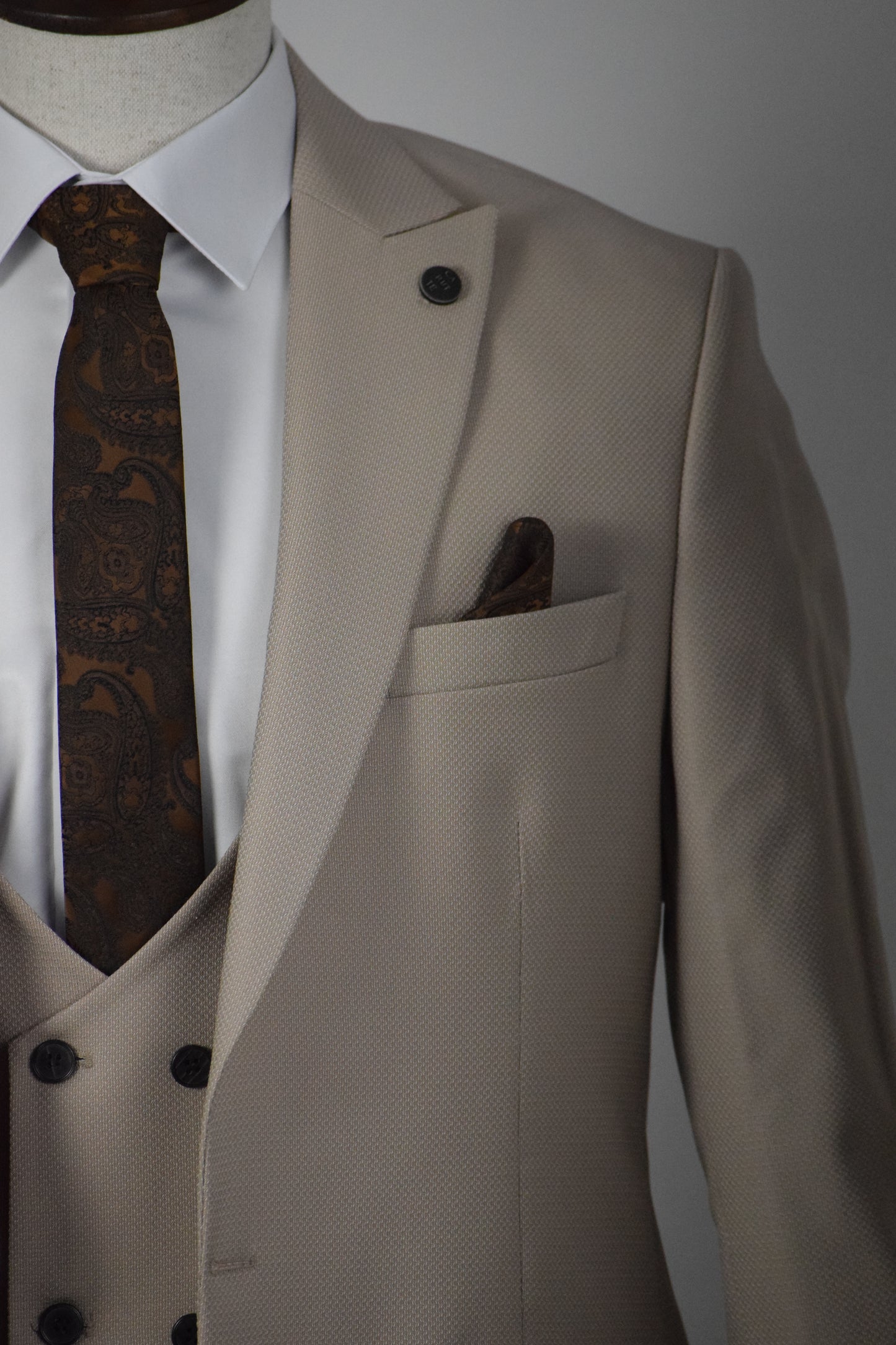 YELEKLİ TAKIM ELBİSE - BEJ