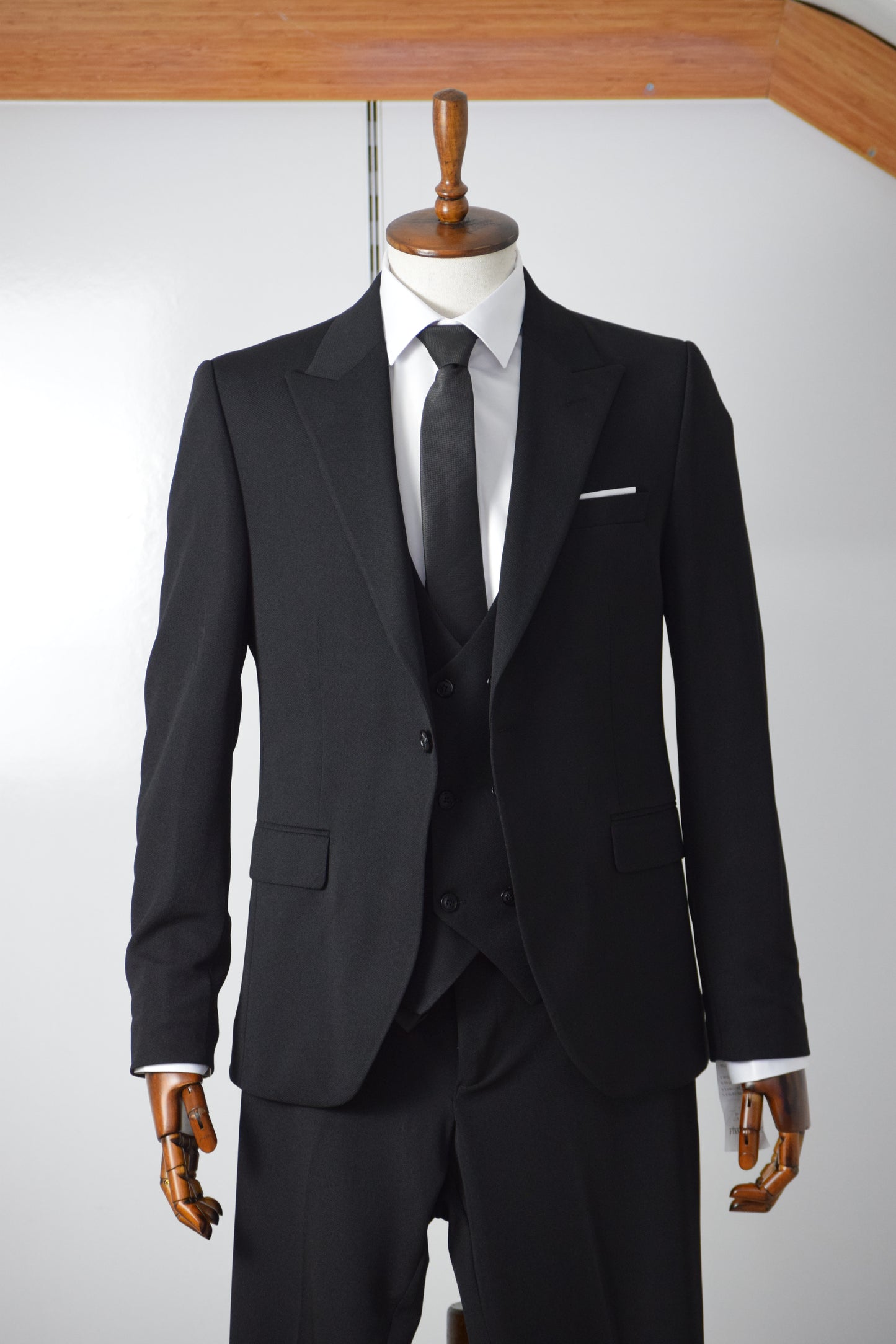 YELEKLİ TAKIM ELBİSE - SİYAH